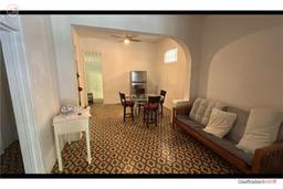 Miramar Santurce Area Spacious and Central House