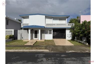 Country Club