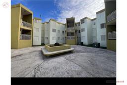 Balcones de Las Catalinas Caguas