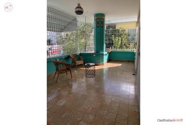 House on Calle Cordero, 4/2, includes water, electricity, and Wi-Fi