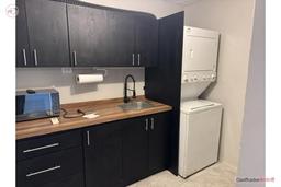 Remodeled Apartment, 3 Bedrooms, 2 Bathrooms