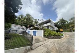 3-Unit Property in Bo. Pitahaya