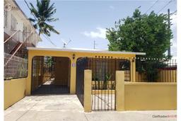 Property for sale in Santurce - $150,000