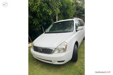 Car - Kia Sedona