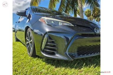 Toyota Corolla SE
