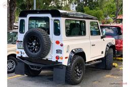 1997 Land Rover Defender 90 NAS