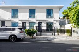Modern 2 Bedroom 1 Bathroom Apartment With Full Generator