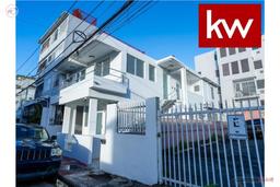 Santurce Neighborhood House In San Juan