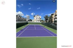 Villas de Parkville