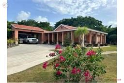 Sale of immaculate house in Gurabo