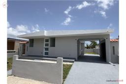 Remodeled 3-bedroom, 1-bathroom house in Verde Mar Urbanization