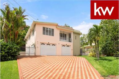 Caimito Neighborhood - House in San Juan