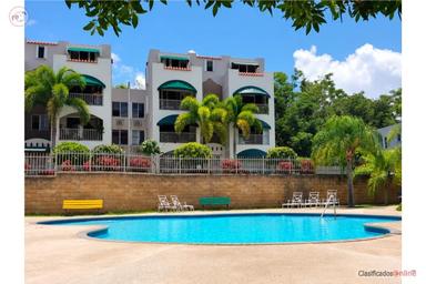 Les Jardins Condominium 1st Floor Garden Unit with Terrace