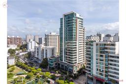 Fully renovated 2-bedroom, 2.5-bathroom apartment with ocean view