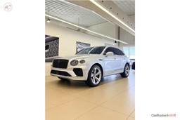 Bentley Bentayga Hybrid 2025 1
