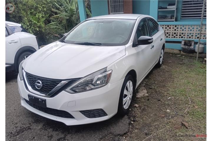 Nissan Sentra - 2016