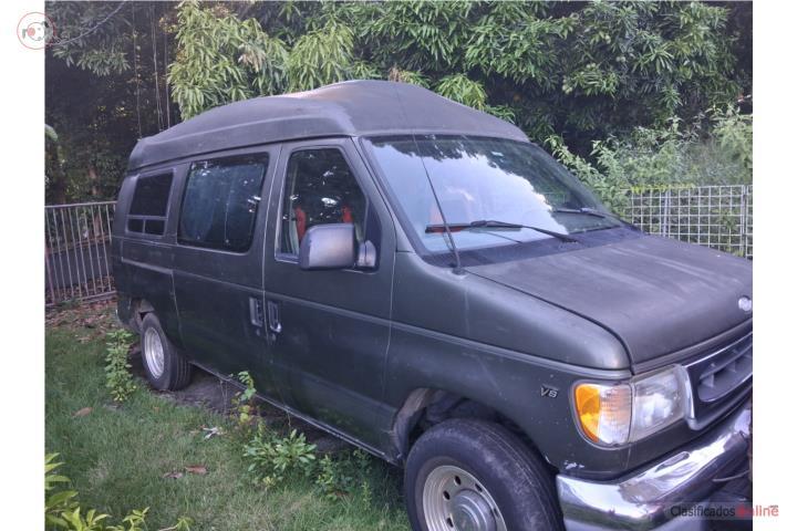 Ford E250 2002